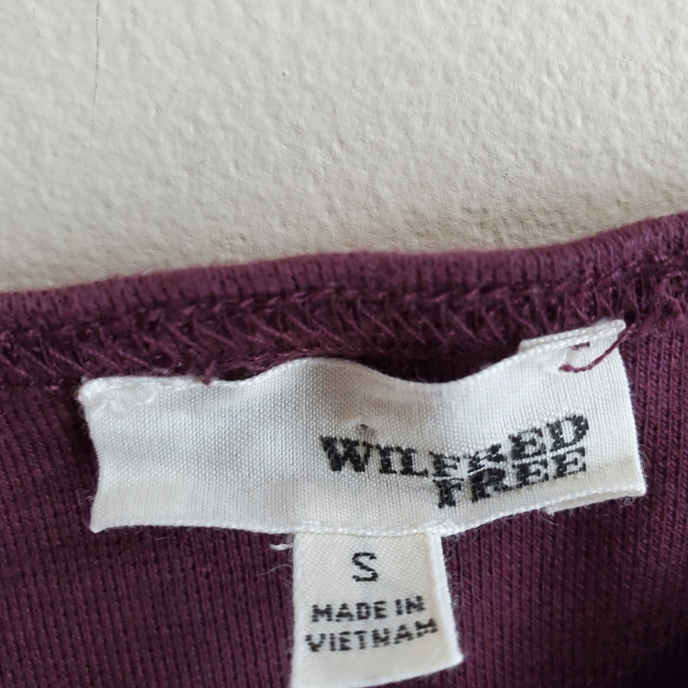 Wilfred Free Bayne off shoulder Purple top Small size - Picture 5 of 5